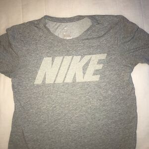 Nike men athletic T-shirt size S